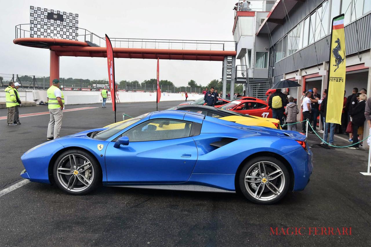 FERRARI 488GTB